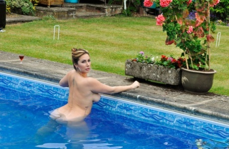 horny big ass elizabeth james craving huge dick pichunter beautiful image