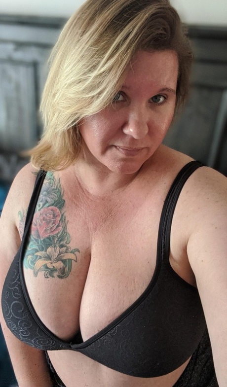 curvy soapy free sexy image