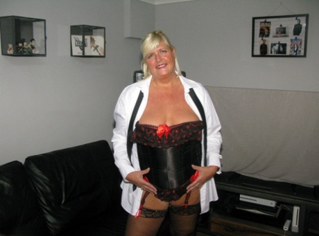 curvy blonde with big tits sucks cock hd picture