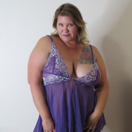 curvy over 40 nice pics