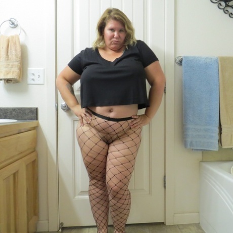 curvy girl dp free sexy photos