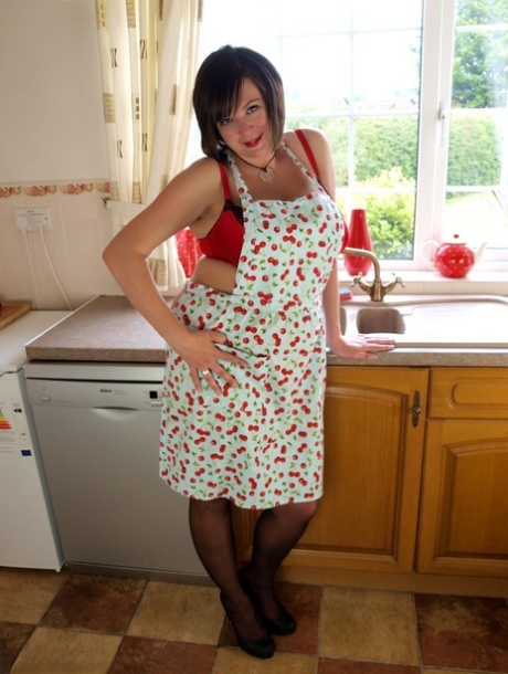 bbw hips hot nude img