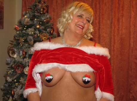 curvy blonde vr hot nude pictures