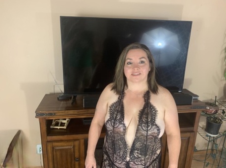 squirting pussy chubby babe is a very hot fuck top pics