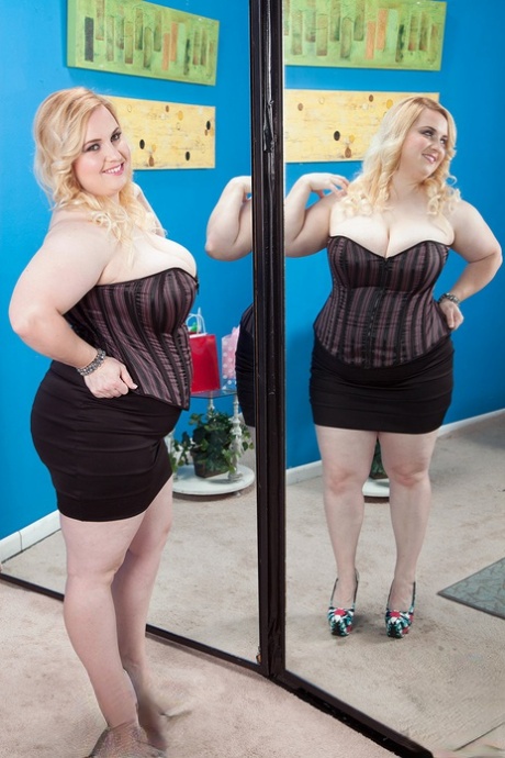 thick wit it and nathan threat hot porn galleries