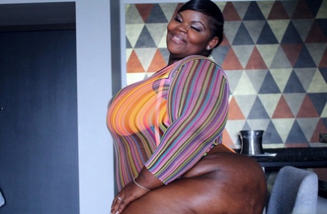 thick old ebony hot pics