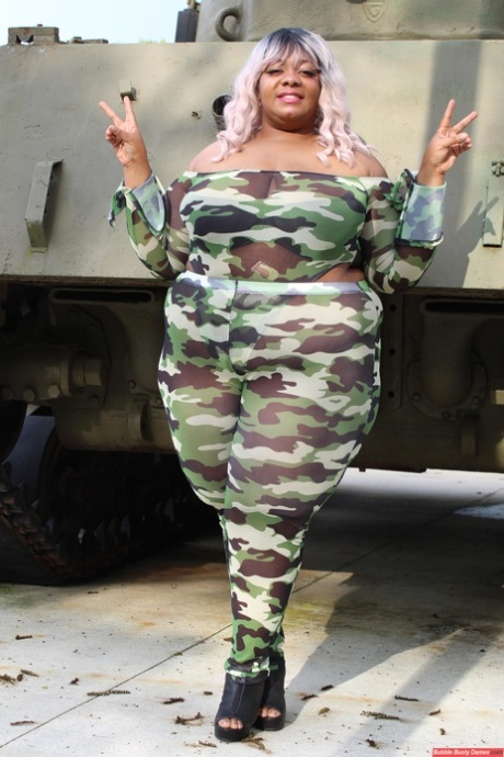 aria gray bbw hot sexy image