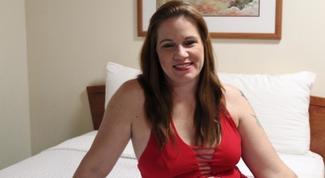 curvy lopez beautiful image