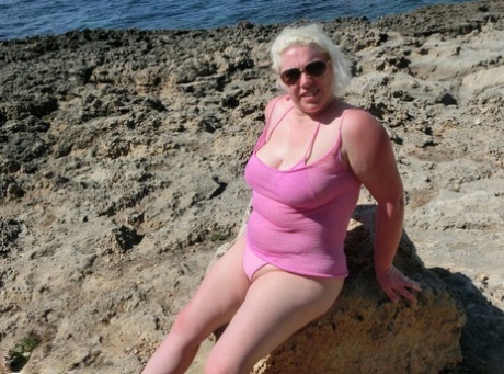 roy chubby brown king thong free sexy gallery