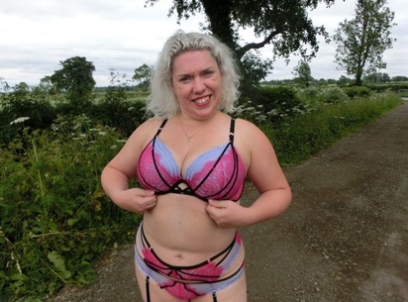 bbw parking lot masturbation pretty archive