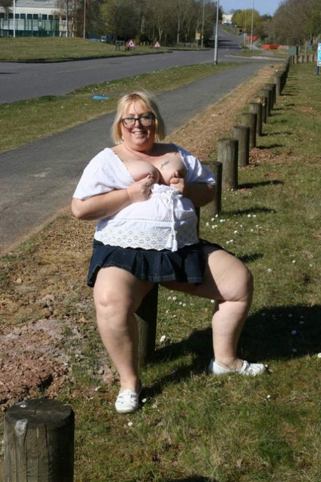 bbw stepmom full top gallery