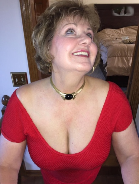 curvy milf creampie free nude archive