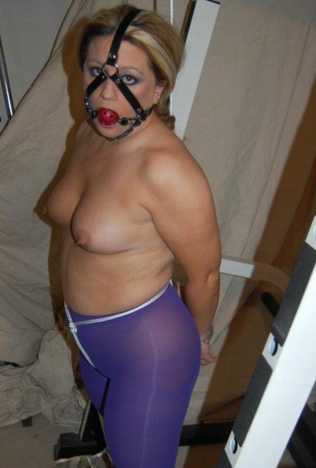 emma latina bbw hot naked img