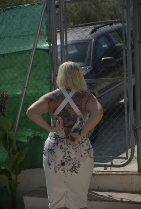 fat lactating free porn image