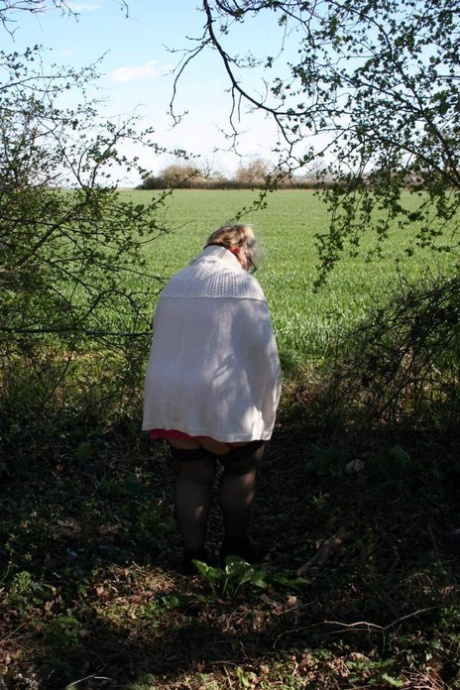 fat lesbian with skinny pornographic pictures