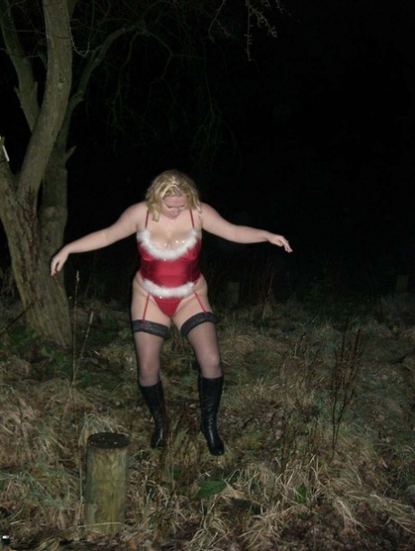 big ass described a milfs perfect body in photo session hot sexy pic