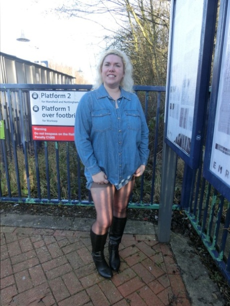 fat college sexy photo