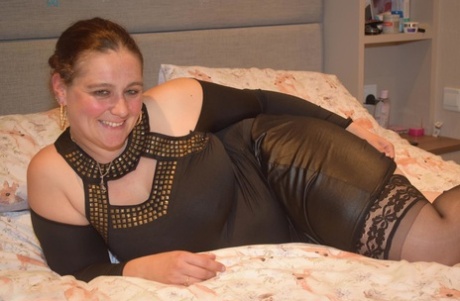 ellen saint bbw free naked galleries