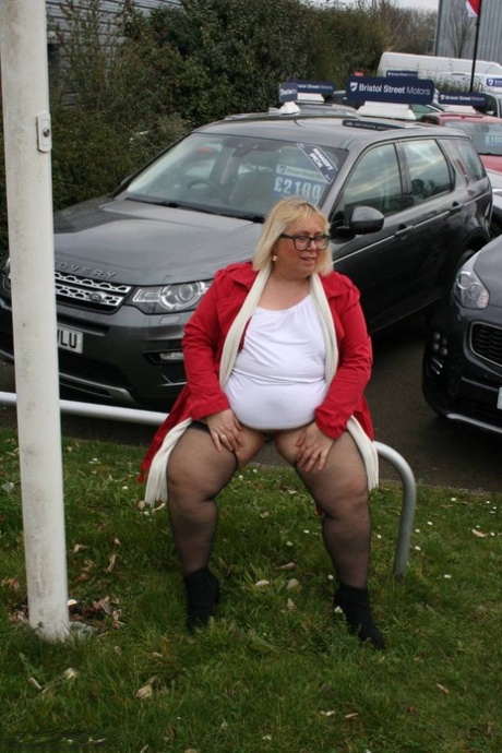 cortny cocks julie ginger bbw sexy pictures