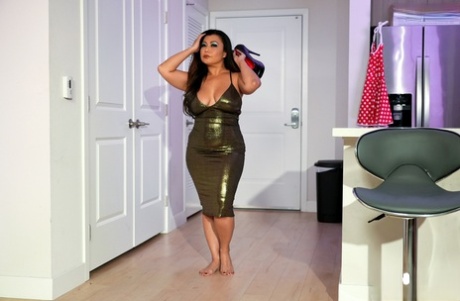 katie cummings fat belly beautiful xxx gallery