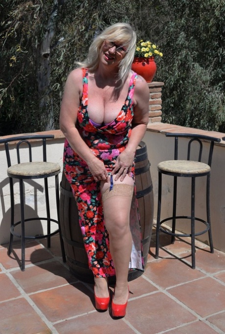 bbw dreadlocks nude images