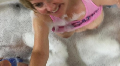 excellent golden haired knows how to handle a thick prick hot sex galleries