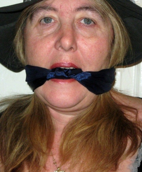 bbw lesbian strap beautiful pics