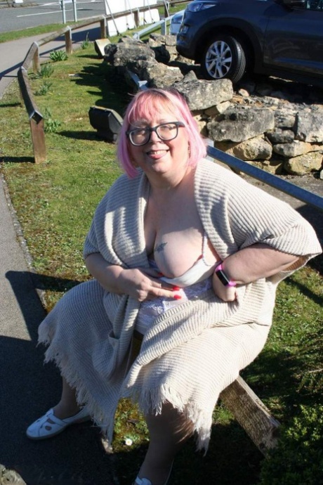 bbw latina sister nudes picture