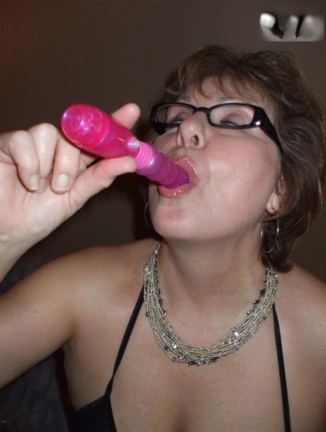 thick african lesbians nice photos
