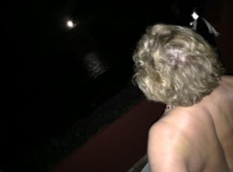 girlfriends thick sister adult pictures