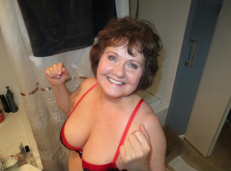 naughty curvy sex pictures