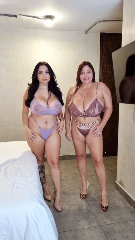 stunning beauty with fabulous big booty julianna vega hot porn image