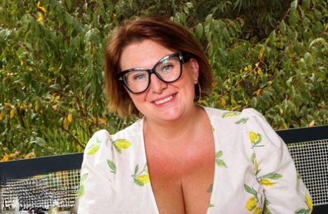 bbw behind erotic photos