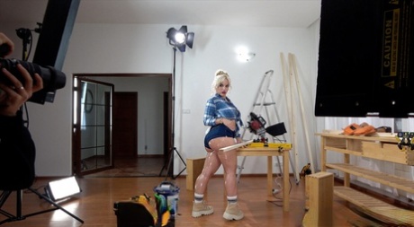 plump asses taking huge cock nudes pics