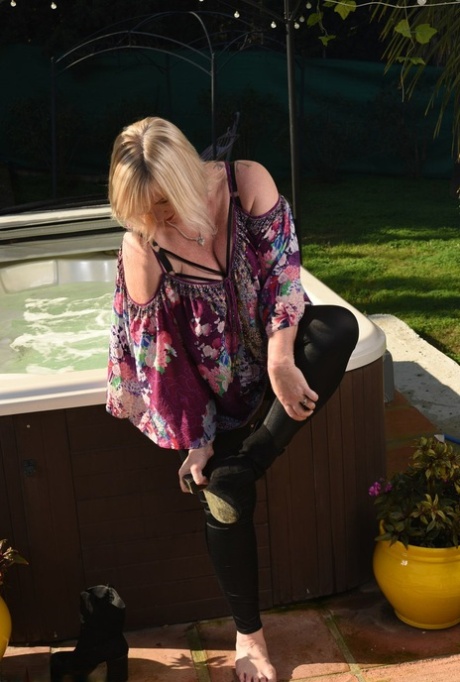porcelain bbw hot xxx galleries