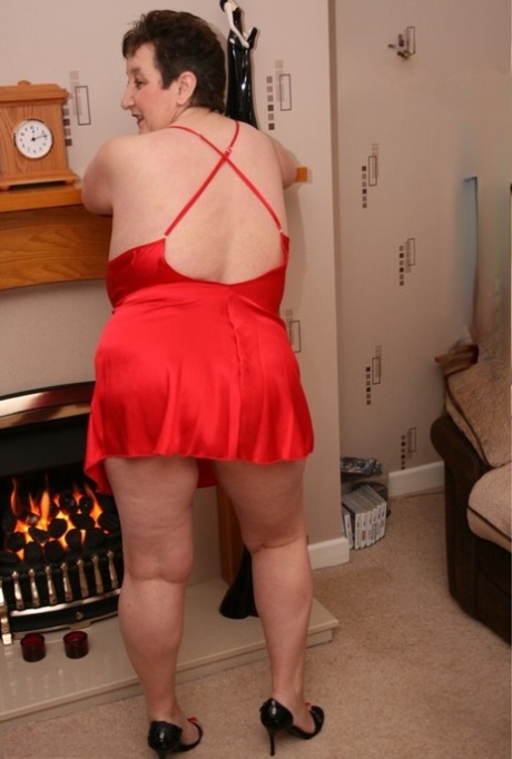 moms fat ass hd pic