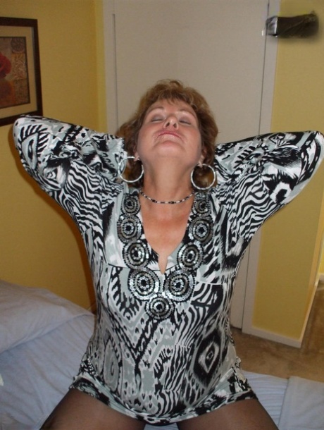 big ass brazillian mama 4 hot naked photos