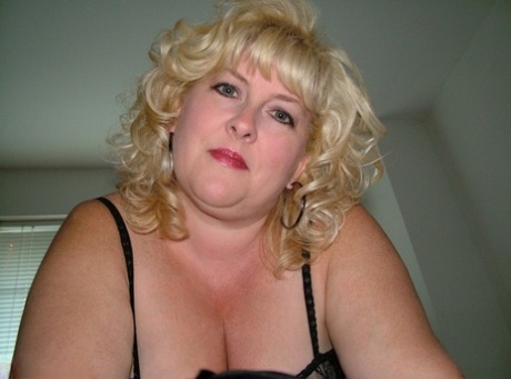mature thick ebony shesfreaky hot naked pictures