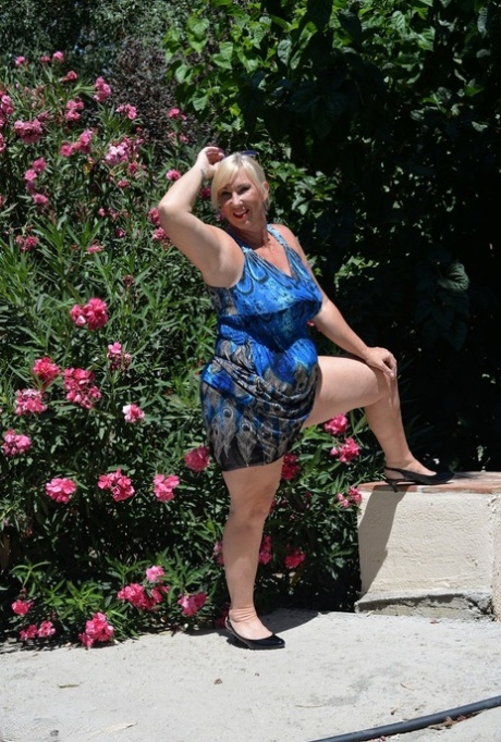 fat russian milf hot naked photos