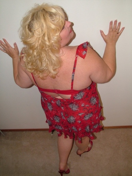 fat booty teacher top pics