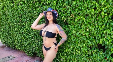 bitch with sexual makeup gives head before riding up fat penis nice pic