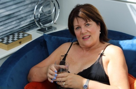 fat ugly white pussy naked gallery
