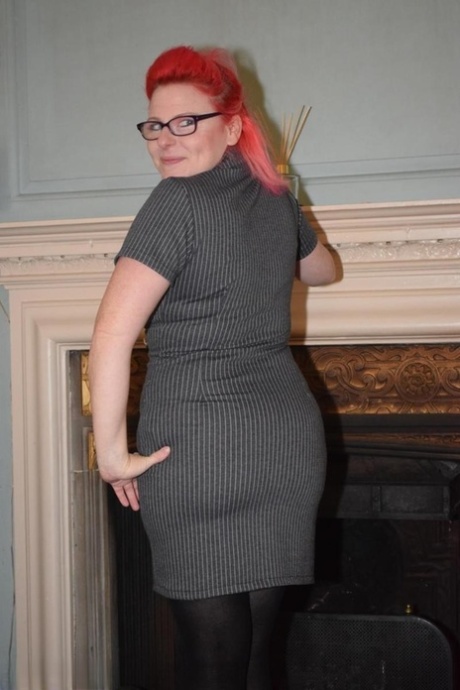 solo pawg shaking big fake tits and big ass free xxx photos