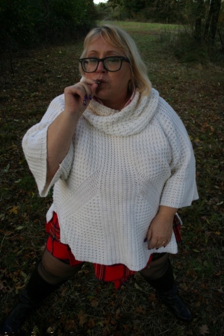 bbw milf wife perfect photo
