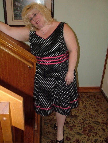 fat booty latin beautiful nude images