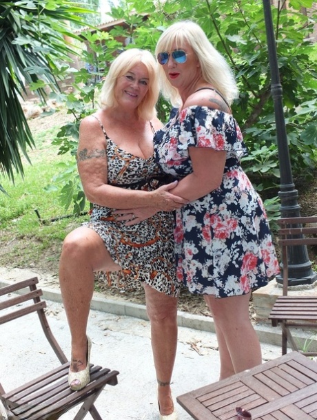 curvy irish pornographic pictures