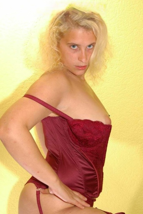 free adult big booty free naked picture