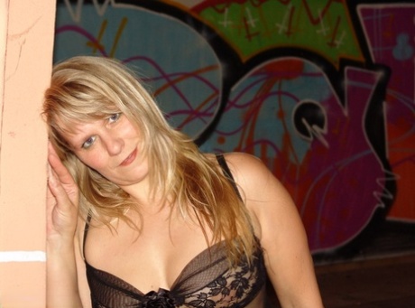 sex position for fat bodies adult photo