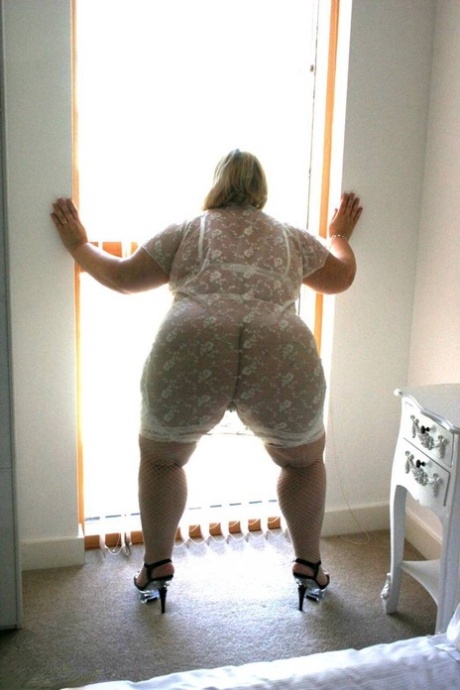 bbw wife feet beautiful naked galleries