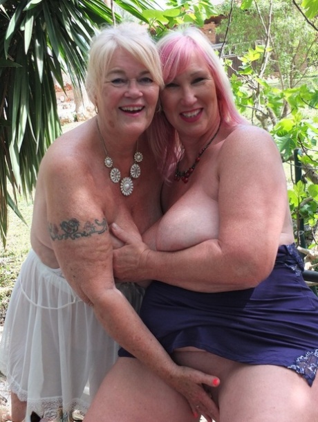 chubby curvy wife free xxx img
